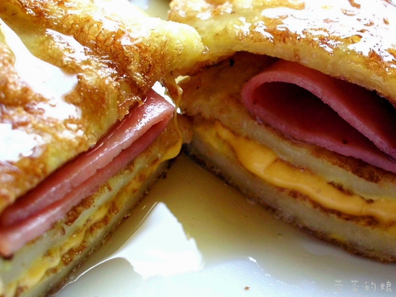 【Take a bread！创意三明治、面包早餐】。蜂蜜法国土司三明治