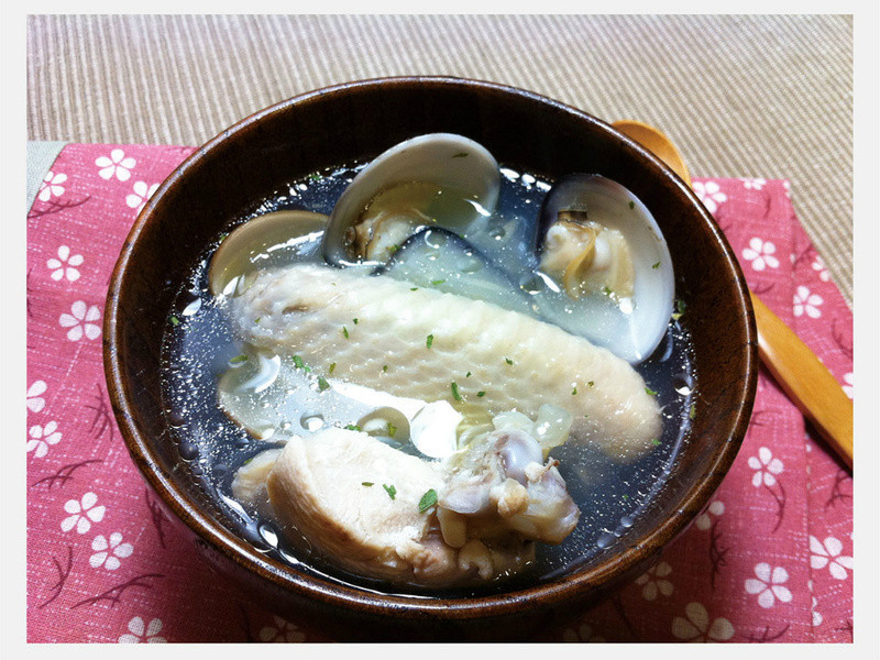 蒜头蛤蛎鸡汤