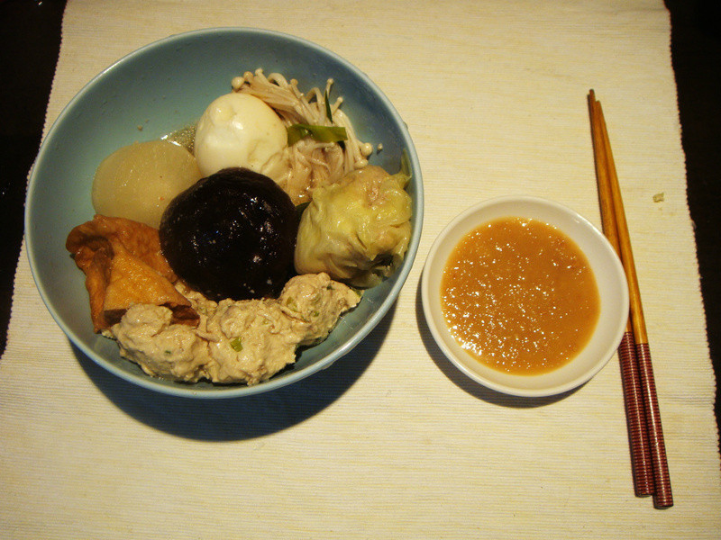 [冬天暖呼呼]关东煮三宝:汤头+味噌鸡肉丸+高丽菜卷