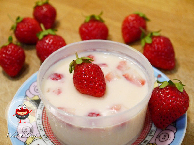 宛の烘培好”食“光 ✿ 噗啾草莓牛奶炼乳布丁