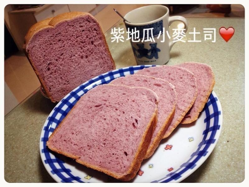 紫地瓜小麦土司（面包机制作）