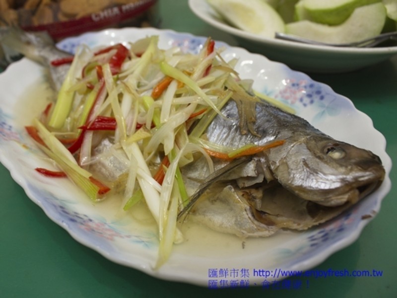 【5分钟的海鲜料理】清蒸花鲳鱼