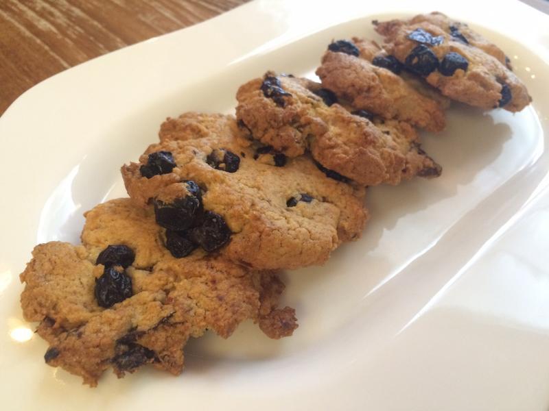 西梅蓝莓饼干（用面包机，超简单！）