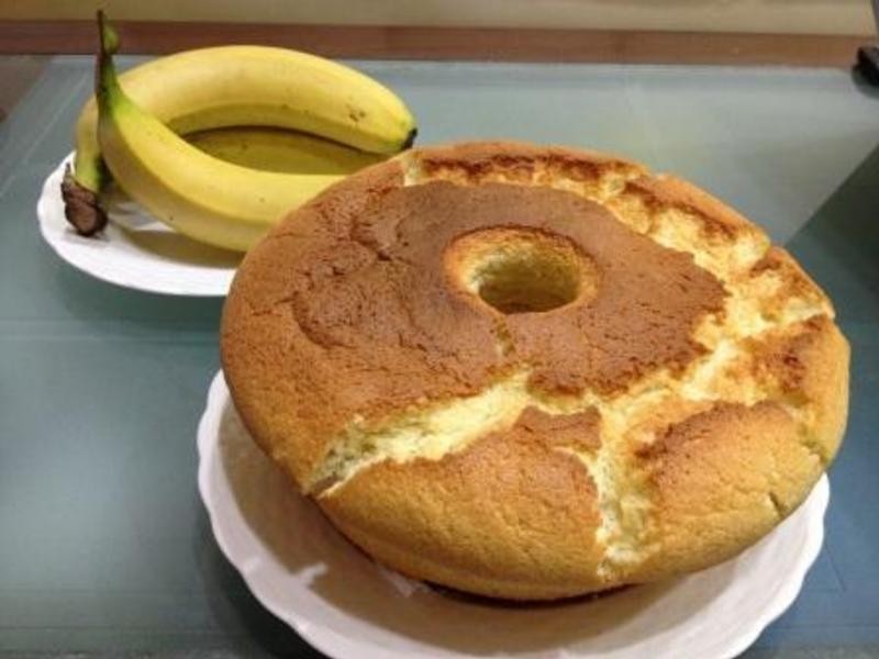 香蕉戚风蛋糕(Banana Chiffon Cake)