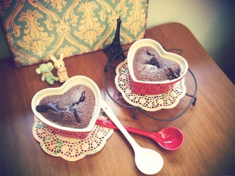 熔岩巧克力蛋糕~送给情人现烤出炉好滋味!