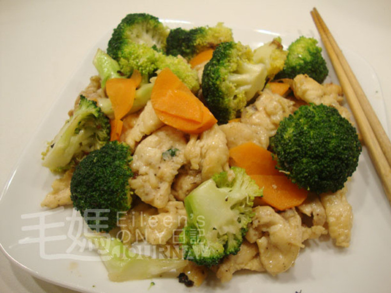 西芥兰炒鸡片 Chicken Broccoli