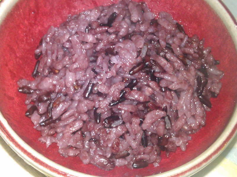 养生紫米混白米饭