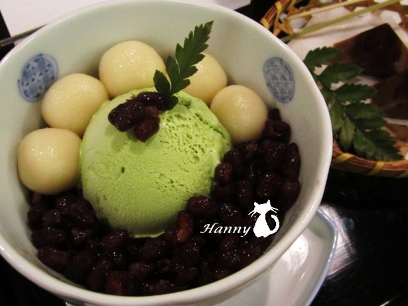 「宇治金时」绿茶冰淇淋佐蜜红豆