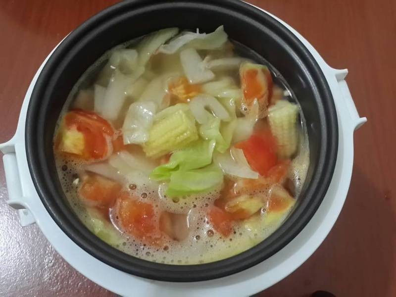 蕃茄蔬菜汤