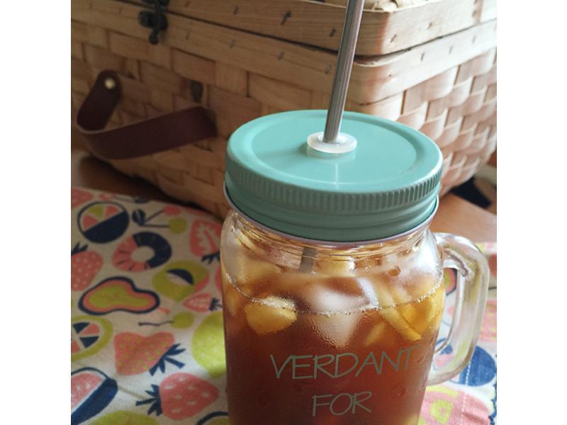 《玻璃罐料理》好适合野餐饮料的健康水果茶