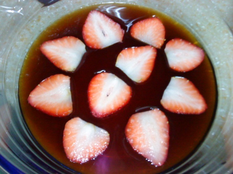 《草莓就爱鹰牌炼奶》炼乳草莓咖啡冻(小心上瘾)