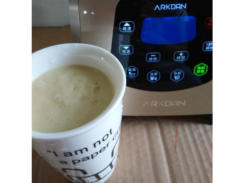 ARKDAN数位全营养调理机布丁酪梨牛奶