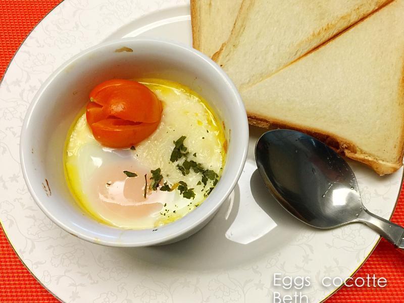 鸡蛋科科特（法式烤杯蛋）