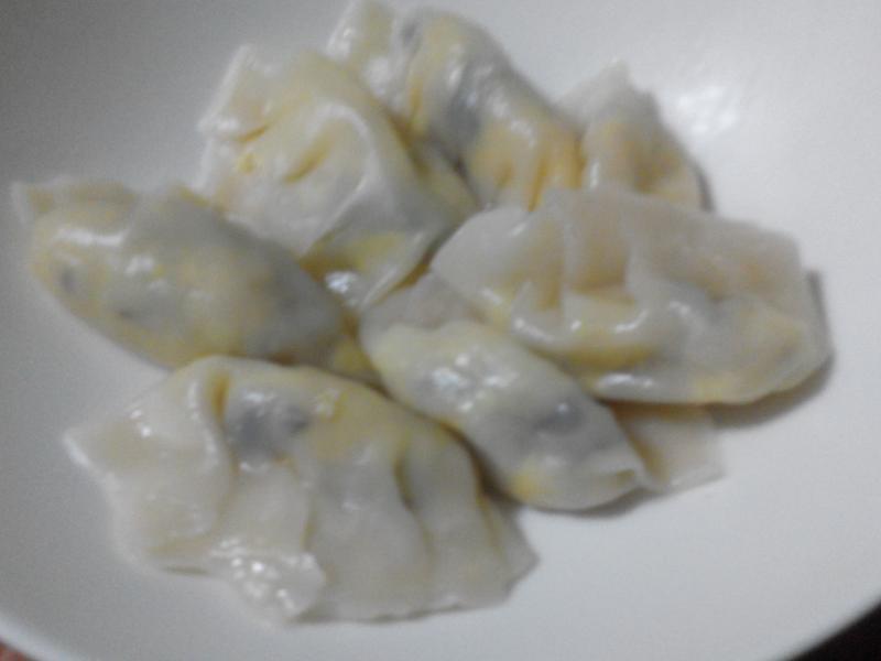 香菇炒蛋水饺