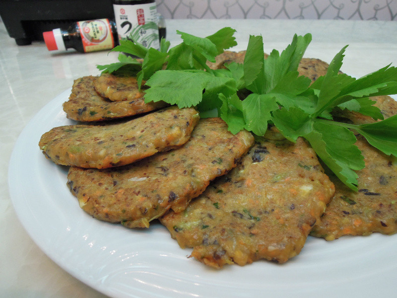 [龟甲万乐享醍醐味]---野菜豆腐煎饼