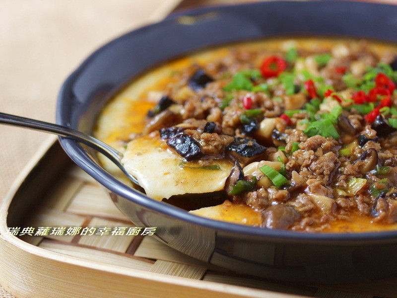 秒杀下饭的麻婆肉燥烩鸡蛋豆腐