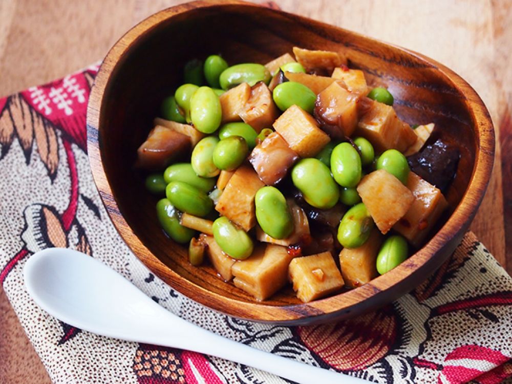 健康前菜食谱 –麻辣笋粒冬菇拌毛豆