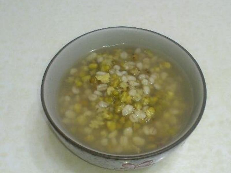 绿豆薏仁汤