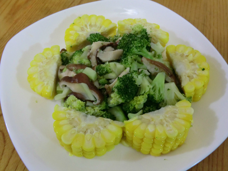 花椰菜炒香菇
