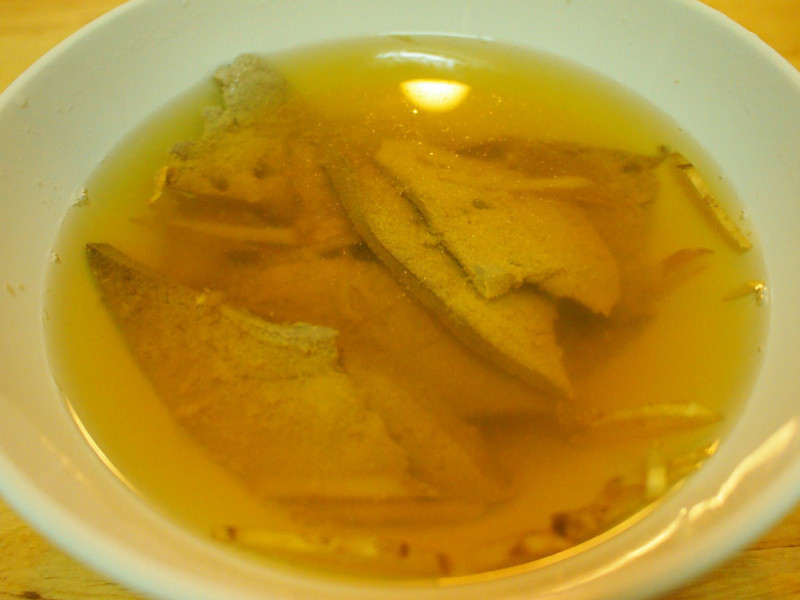 姜丝猪肝汤