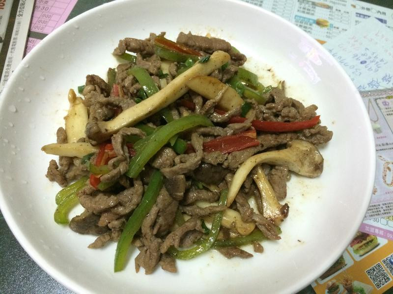 肉丝炒杏鲍菇