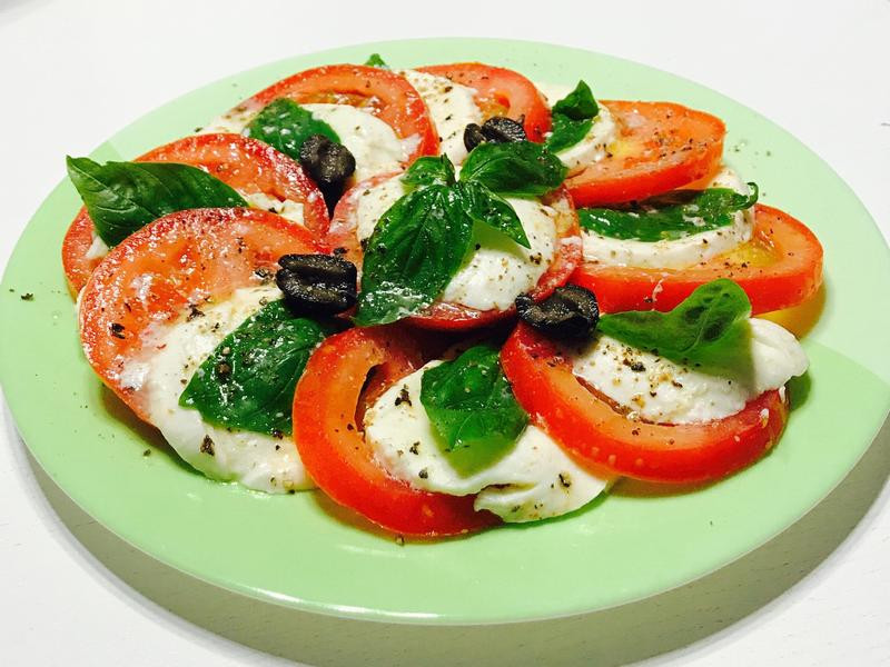 义式三色沙拉Caprese Salad