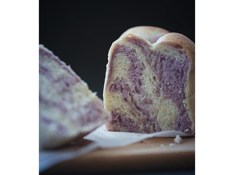 纽纹紫薯包