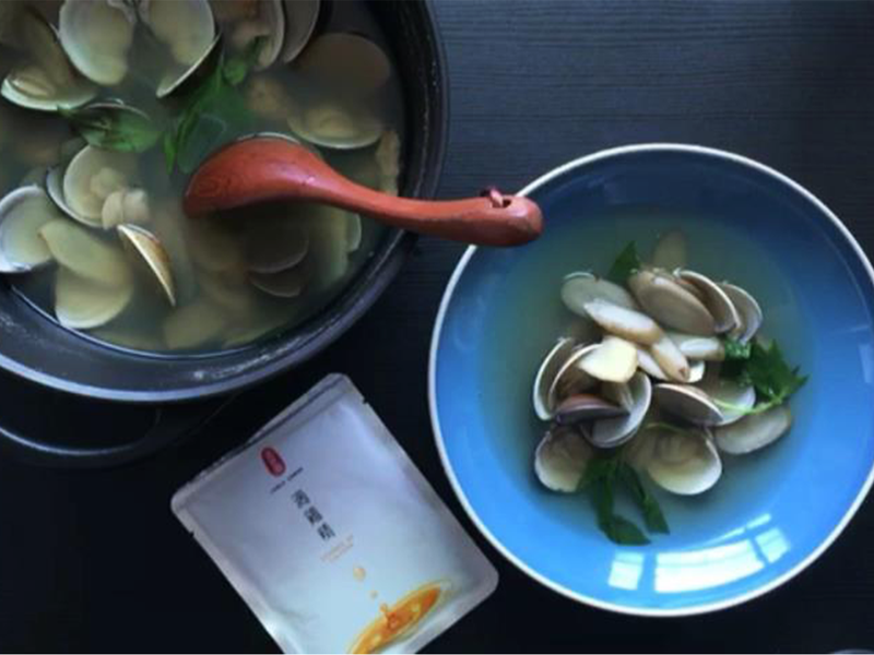 滴鸡精牛蒡蛤蜊汤