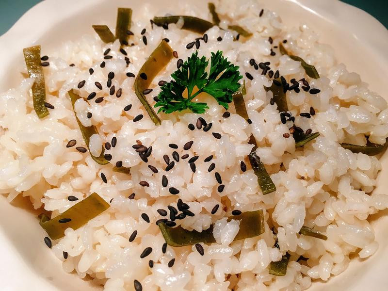 日式昆布白米饭
