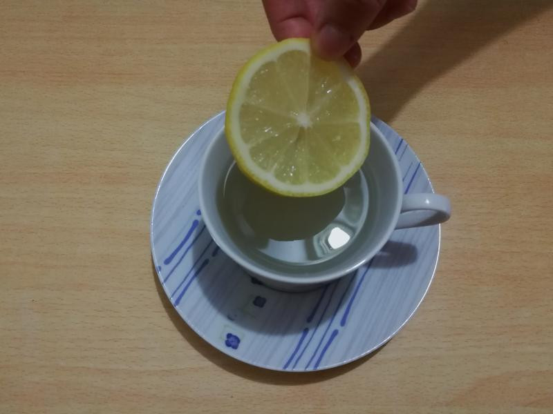 柠檬薏米水 