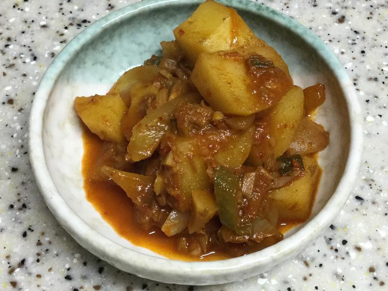 韩式酱烧鲔鱼马铃薯