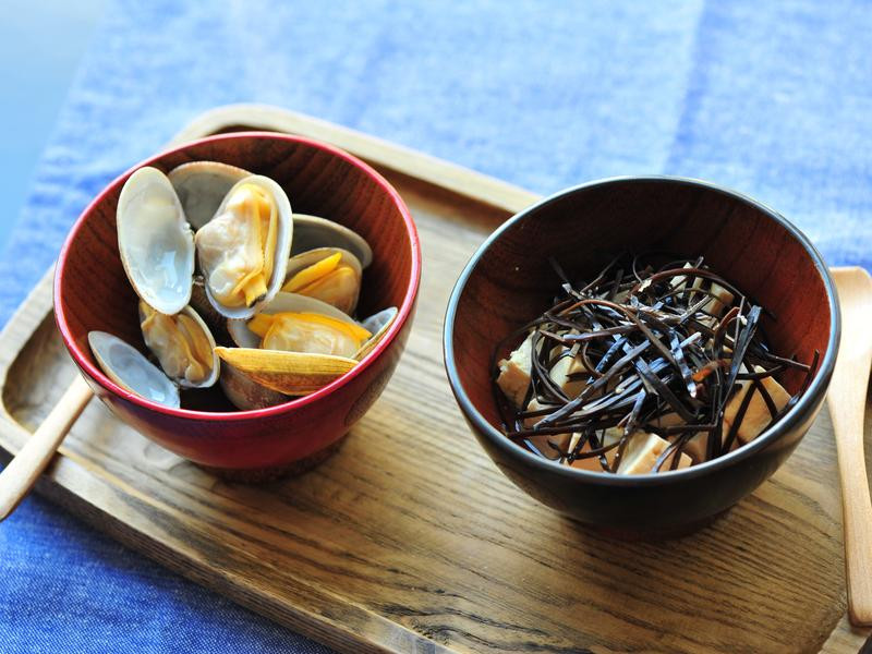 蛤蜊海带豆腐味噌汤