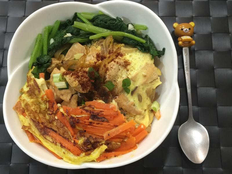 鸡胸亲子丼