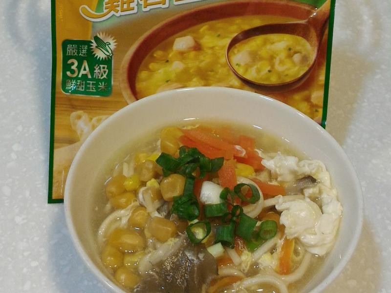 鸡蓉玉米香菇面