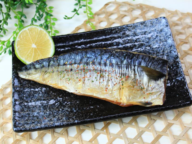 日式香烤鲭鱼片