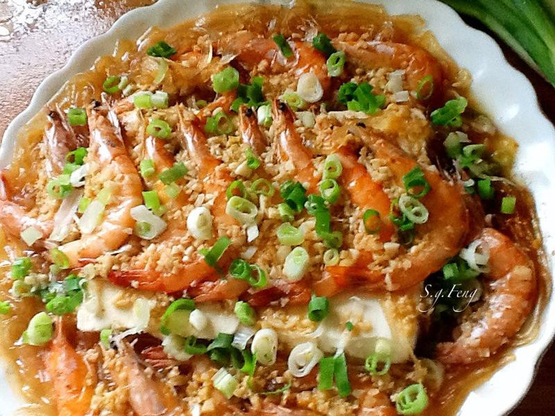 蒜蓉豆腐蒸虾