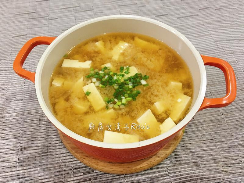 味噌豆腐鱼汤