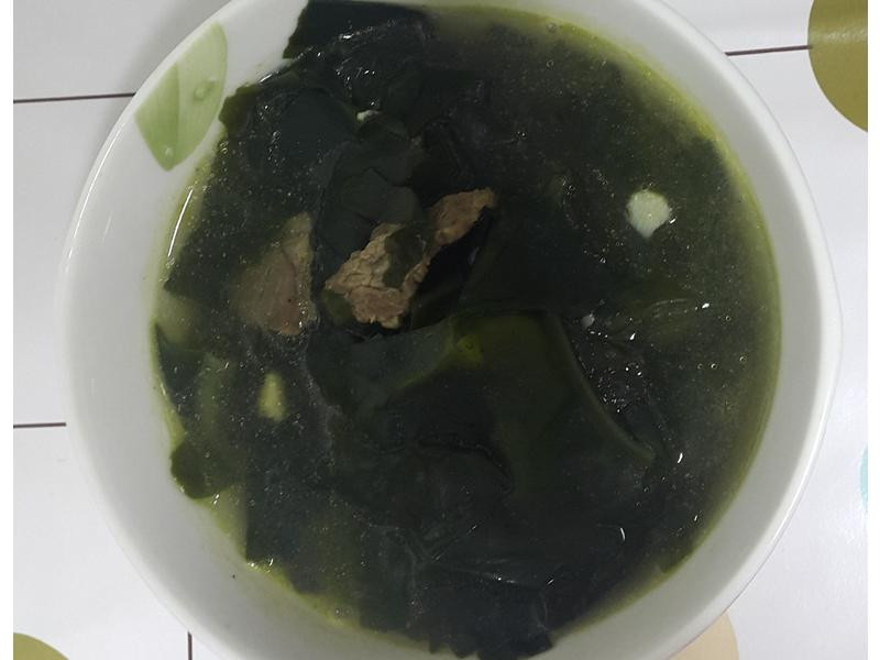 韩式牛肉海带汤