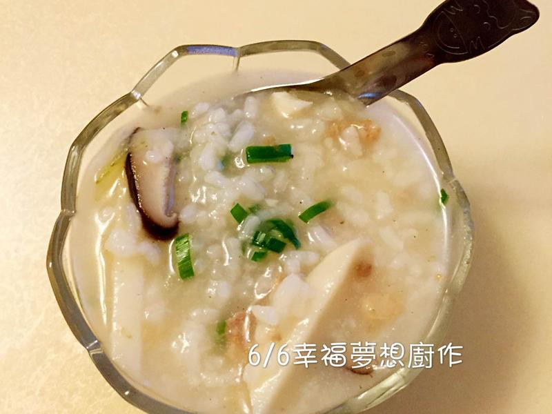 肉末竹笋鲜菇粥