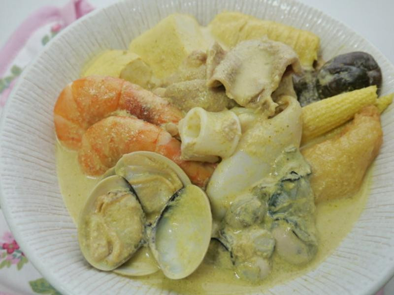泰式绿咖哩海鲜锅