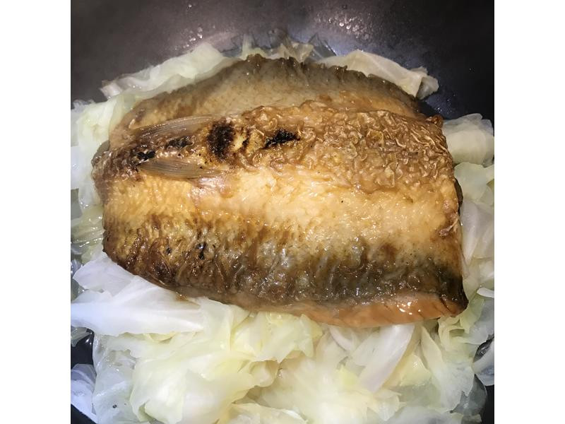 高丽菜虱目鱼煮