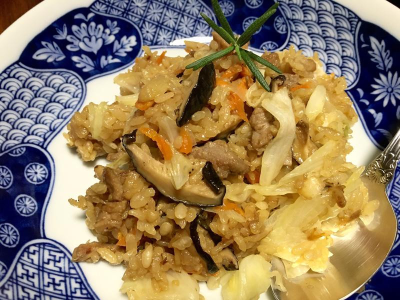 干贝香菇高丽菜炊饭
