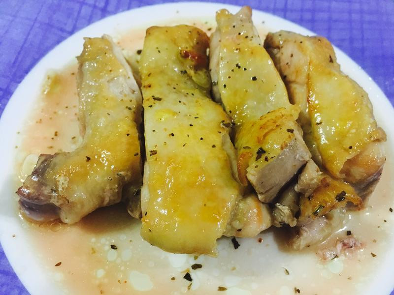 义式香煎鸡腿排