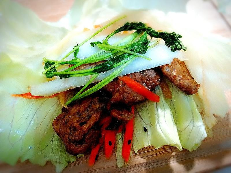 韩式烤肉蔬菜卷