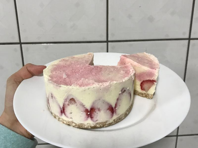 草莓蓝莓起司蛋糕