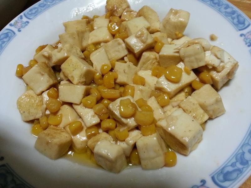 金黄玉米香豆腐