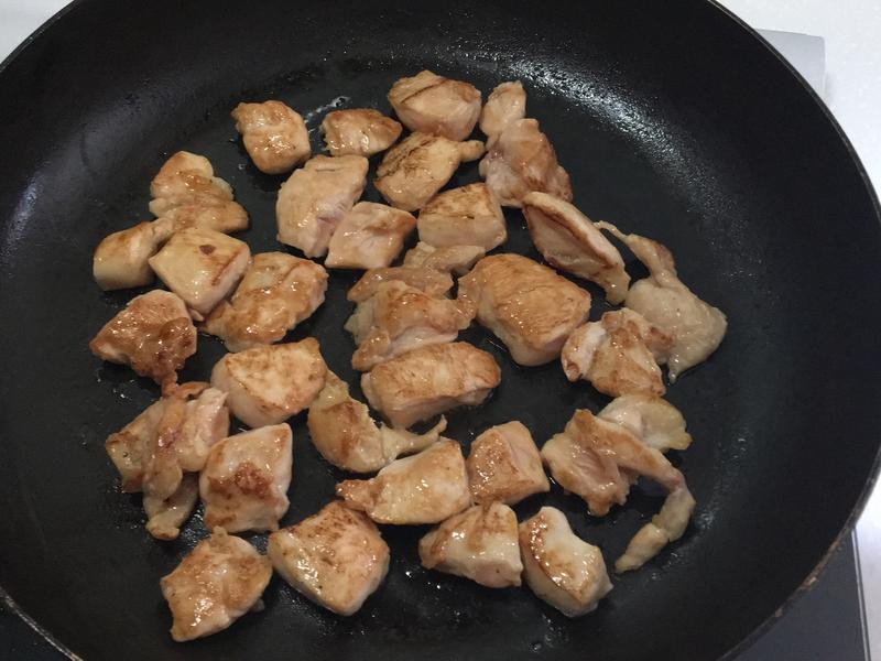 煎鸡胸肉