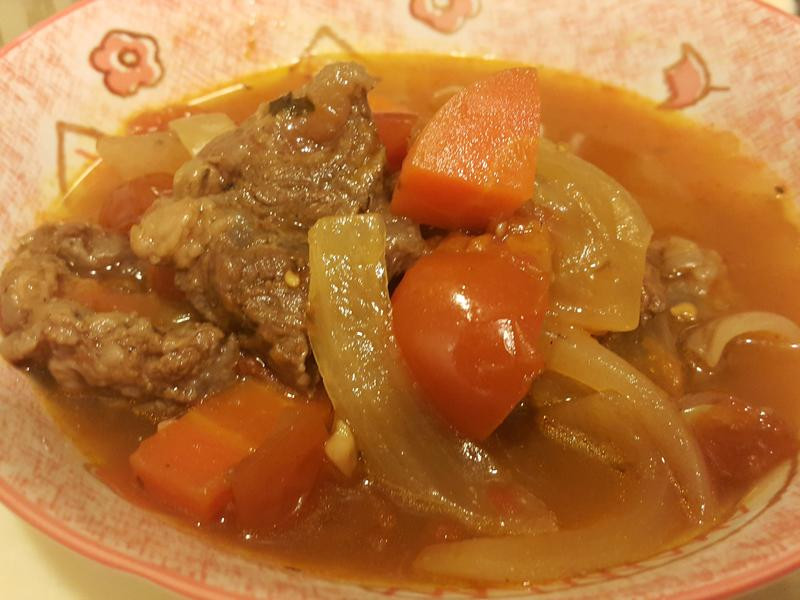番茄炖牛肉汤