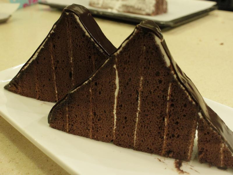 巧克力金字塔蛋糕