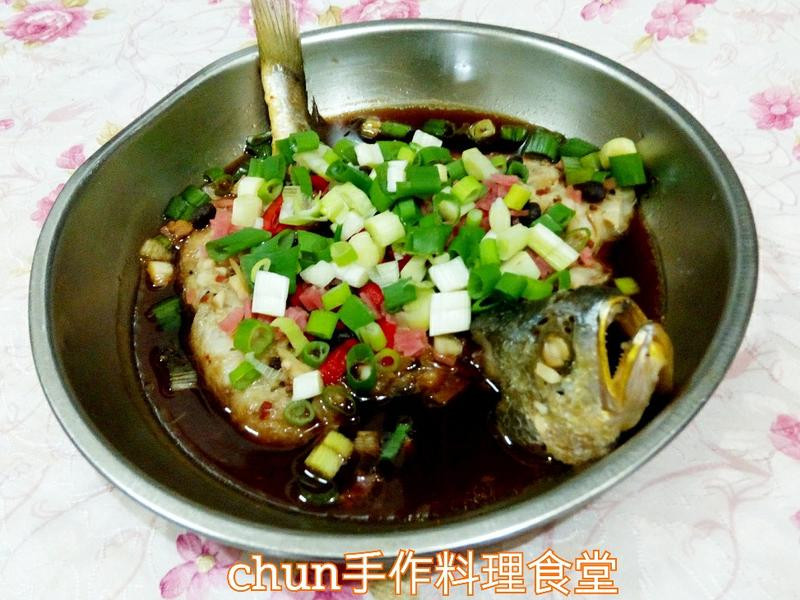 豆鼓辣椒蒸黄鱼